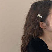 ヘアクリップ ミニ ヘアピン レディース 女性 ヘアアクセサリー 髪飾り ライトストーン パール調 かわいい おしゃれ 前髪 お出かけ 小さめ