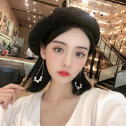 ピアス 両耳用 スタッドピアス アクセサリー レディース 女性 チェーン パール調 揺れる おしゃれ かわいい ギフト プレゼント 贈り物