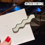ヘアクリップ 単品 1個 レディース ヘアアクセサリー 髪飾り 髪留め ヘアアレンジ チェック柄 白黒 楕円形 波 可愛い おしゃれ カジュアル 女性 婦人 外出 お出掛け