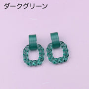 ピアス スタッドピアス レディース 女性 アクセサリー 四角 スクエア 大ぶり ねじり クリア シンプル おしゃれ かわいい カジュアル 普段使い お出かけ ギフト プレゼント 婦人用