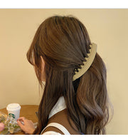 ヘアクリップ バナナクリップ ヘアアクセサリー レディース シンプル 無地 単色 髪留め 髪飾り まとめ髪 ヘアアレンジ ホールド 大きめ おしゃれ かわいい カジュアル デイリー 普段使い オフィス お出かけ 女性用 婦人用