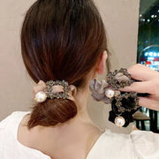 シュシュ ヘアゴム 髪ゴム レディース ヘアアクセサリー 髪留め 髪飾り まとめ髪 ヘアアレンジ フェイクパール ビジュー 可愛い 上品 おしゃれ お出掛け 女性