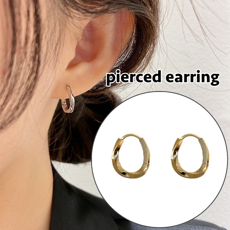 ピアス フープピアス リングピアス レディース 女性 アクセサリー ねじり 小さめ シンプル ゴールドカラー シルバーカラー お洒落 可愛い ファッション小物