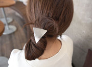 ヘアゴム レディース ヘアアクセサリー 髪飾り 髪留め メタルプレート シンプル 上品 ハート 幾何学 三角形 トライアングル まとめ髪 ヘアアレンジ カジュアル デイリー 普段使い お出かけ 髪かざり 髪どめ かわいい おしゃれ ファッション小物 雑貨 女性 ゴールドカラー シルバーカラー