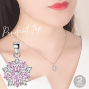 ペンダントトップ ペンダントヘッド チャーム アクセサリー レディース シルバーカラー フラワー ラインストーン キラキラ かわいい おしゃれ キュート  婦人 大人可愛い 高級感 高見え カジュアル プチギフト プレゼント 贈り物 チェーン無し 贈り物 お出かけ ホワイト 白 ピンク