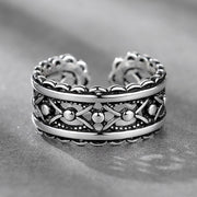 指輪 オープンリング アクセサリー レディース 女性 婦人 Cリング 透かし彫り ヴィンテージ風 かっこいい おしゃれ ギフト プレゼント ファッション雑貨