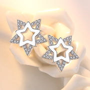 スタッドピアス レディース ラインストーン アクセサリー 女性 婦人 スター 星形 キラキラ 可愛い おしゃれ 上品 普段使い プレゼント シルバーカラー