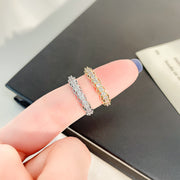 オープンリング 指輪 フリーサイズ アクセサセリー レディース 女性 ラインストーン シンプル 上品 かわいい 細め キラキラ ゴールドカラー シルバーカラー ファッション小物 普段使い 贈り物 プレゼント 婦人用