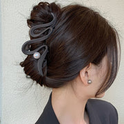 ヘアクリップ レディース ヘアアクセサリー バンスクリップ ウェーブ フェイクパール パール調 おしゃれ かわいい きれいめ 上品 大人女子 女性