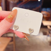スタッドピアス レディース 女性 アクセサリー ファッション雑貨 小物 ハート ラインストーン フェイクパール ゴールドカラー ホワイト シンプル 可愛い キュート ガーリー フェミニン プレゼント ギフト