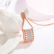 ペンダントトップ ペンダントヘッド チャーム ネックレス ブレスレット キーホルダー アクセサリー レディース 女性用 円筒型 サークル 輪っか ラインストーン 華やか エレガント 上品 おしゃれ プレゼント ギフト 誕生日 記念日