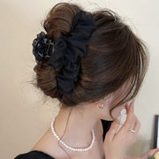 ヘアクリップ バンスクリップ 髪留め レディース 女性 婦人 ヘアアクセサリー レース フリル 髪飾り 蝶結び ヘアアレンジ 上品 エレガント 高級感 高見え おしゃれ かわいい 普段使い デイリー 通勤 通学