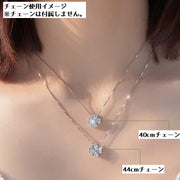 ペンダントトップ ペンダントヘッド チャーム ネックレス ブレスレット キーホルダー アクセサリー レディース 女性用 ラインストーン 四葉のクローバー おしゃれ かわいい 上品 エレガント プレゼント ギフト 誕生日 記念日