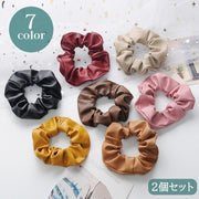 シュシュ 2個セット ヘアゴム 髪ゴム レディース ヘアアクセサリー 髪留め まとめ髪 レザー調 髪飾り ヘアアレンジ 無地 シンプル ソリッドカラー フェイクレザー 女性 婦人 おしゃれ 普段使い デイリー ポニーテール ロングヘア