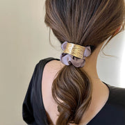 シュシュ ヘアゴム レディース 女性 ヘアアクセサリー ヘアアレンジ 幅広 リング付き モチーフ ファッション雑貨 きれいめ 上品 大人女子 シンプル シック 可愛い キュート フェミニン ガーリー フォーマル デート お呼ばれ プレセント ギフト ゴールドカラー