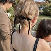 ヘアゴム 髪ゴム 2本セット レディース 女性 女の子 ヘアアクセサリー 髪飾り リボン ベルベット調 無地 単色 シンプル ポニーテール ツインテール ヘアアレンジ 地雷系 フェミニン ガーリー 普段使い お出かけ かわいい おしゃれ