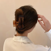 バンスクリップ ヘアクリップ レディース 女性 ヘアアクセサリー べっ甲風 半透明 髪飾り 髪留め ヘアアレンジ まとめ髪 定番 大人かわいい 上品 おしゃれ 普段使い
