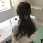 ヘアクリップ バンスクリップ ヘアアクセサリー レディース シンプル 無地 べっ甲柄 大きめ ハーフアップ 上品 髪留め ヘアアレンジ 髪飾り オフィス カジュアル 大人かわいい お出かけ おしゃれ 女児 ブラウン 茶 グリーン 緑 ブルー 青 ピンク ネイビー 紺 ブラック 黒 クリア 透明 シック 女性 女の子