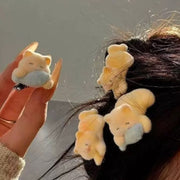 ヘアクリップ 髪留め 同デザイン2個セット レディース 女性 ヘアアクセサリー ファッション雑貨 ネコ 猫 くちばしクリップ フロッキー加工 フェミニン ガーリー カジュアル ポップ かわいい 可愛い キュート ユニーク おしゃれ