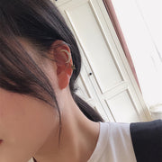 イヤーカフ ノンホールピアス 片耳用 アクセサリー レディース 女性 婦人 星 月 三日月 パール調 雷 おしゃれ かわいい ギフト プレゼント ファッション小物