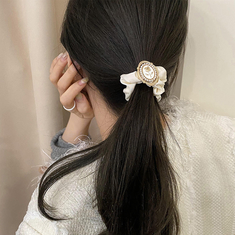 シュシュ ヘアゴム ヘアアクセサリー レディース 女性 髪飾り 商品画像4