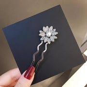 ヘアピン Uピン 簪 かんざし レディース ヘアアクセサリー フラワー 花 ラインストーン キラキラ パール調 きれいめ 華やか 可愛い おしゃれ エレガント パーティー 結婚式 二次会 髪留め 髪飾り まとめ髪 ヘアアレンジ お呼ばれ おでかけ 女性用