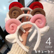 カチューシャ レディース 女性 ヘアアクセサリー 髪飾り まとめ髪 羊 ひつじ 角付き 耳付き かわいい おしゃれ キュート なりきり コスプレ イベント 黄 白 赤 ピンク 茶