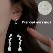 ピアス アクセサリー レディース 女性 ファッション小物 ファッション雑貨 雫 ラインストーン モチーフ スタッドピアス おしゃれ 上品 かわいい ギフト プレゼント
