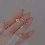 ピアス スタッドピアス アシンメトリー レディース 女性 婦人 アクセサリー 小ぶり 小さめ ラインストーン キラキラ 丸 ラウンド バツ おしゃれ 可愛い シンプル ファッション小物 プレゼント 贈り物