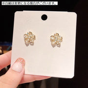 スタッドピアス アクセサリー レディース 女性用 ファッション小物 フェイクパール ラインストーン フラワーモチーフ 花 おしゃれ かわいい 上品 エレガント プレゼント ギフト 誕生日 記念日