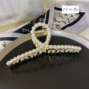 ヘアクリップ バンスクリップ ヘアアクセサリー レディース 女性 フェイクパール ゴールドカラー ラインストーン キラキラ 上品 エレガント 華奢 クロス 大きめ シンプル 髪留め ヘアアレンジ まとめ髪 髪飾り 普段使い カジュアル お出かけ おしゃれ OL 会社 通勤 オフィス パーティー 結婚式 入学式 卒業式 ハーフアップ アップスタイル