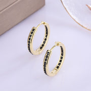 フープピアス レディース サークル リングタイプ 女性用 アクセサリー ラインストーン ゴールドカラー 上品 華やか エレガント キラキラ 耳飾り キャッチ不要 おしゃれ かわいい キュート プレゼント 婦人 オフィス OL 会社 パーティー 2次会 結婚式 カジュアル 普段使い 誕生日 プレゼント ギフト 贈り物 記念日 お出かけ 婦人用 ファッション小物 ホワイト 白 ブラック 黒 ブルー 青