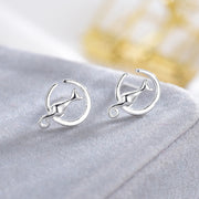 ピアス 両耳用 スタッドピアス アクセサリー レディース 女性 猫 ネコ 月 おしゃれ かわいい ギフト プレゼント 贈り物 ファッション雑貨