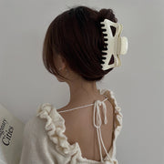 バンスクリップ ヘアクリップ レディース 女性 ヘアアクセサリー 髪飾り 髪留め 半透明 シンプル 定番 大人 まとめ髪 ヘアアレンジ おしゃれ