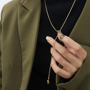 ラリエット ネックレス レディース 女性 アクセサリー 首飾り ロング Y字 ねじり シンプル おしゃれ 上品 大人可愛い ファッション小物 婦人