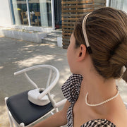 カチューシャ ヘアアクセサリー レディース 女性用 フェイクパール 髪留め 髪飾り ヘアアレンジ おしゃれ 上品 綺麗 エレガント フェミニン 大人可愛い 発表会 結婚式 パーティー 婦人用 ファッション小物