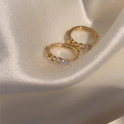 フープピアス リングピアス アクセサリー レディース 女性用 ファッション小物 ラインストーン 縄 チェーン 輪っか サークル おしゃれ かわいい 上品 エレガント プレゼント ギフト 誕生日 記念日
