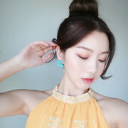 スタッドピアス レディース 女性用 アクセサリー お花 フラワーモチーフ 大きめ 存在感 カジュアル 大人かわいい キュート おしゃれ 耳飾り 普段使い 婦人 普段使い ファッション小物 プレゼント 贈り物 ギフト 誕生日 記念日 お出かけ プチギフト 記念日 グリーン 緑 イエロー ローズ ホワイト 白 ピンク