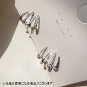 スタッドピアス レディース 女性 婦人 アクセサリー 耳飾り ラインストーン かわいい おしゃれ 大人女子 ギフト プレゼント ゴールドカラー シルバーカラー