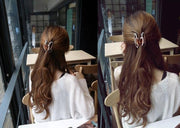 ヘアクリップ バンスクリップ 単品 1個 ミニ 小さい レディース 女性 ヘアアクセサリー フォーマル 入学式 卒業式 髪留め 髪飾り まとめ髪 ハーフアップ 華やか きれいめ ヘアアレンジ ラインストーン バタフライ 蝶々  かわいい おしゃれ 仕事 ブラック 黒 キラキラ 婦人