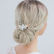 コーム ヘアアクセサリー レディース 女性 ヘッドドレス ヘッドアクセサリー 髪飾り ヘアアレンジ 花 フラワー かわいい おしゃれ エレガント 結婚式 ブライダル パーティー