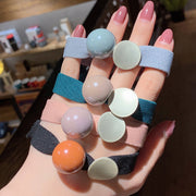ヘアゴム 平ゴム 単品 レディース ヘアアクセサリー リボン風 ボールチャーム 太め ブレスレット 腕飾り おしゃれ かわいい 髪飾り 髪留め まとめ髪 ヘアアレンジ 大人可愛い シック フェミニン カジュアル デイリー お出かけ 通勤 通学 オフィス 女性用 婦人用