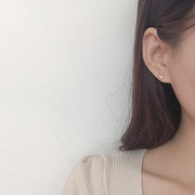 ピアス レディース 女性用 アクセサリー ラインストーン リボン 蝶 ちょうちょ バタフライ ゴールド 小ぶり おしゃれ かわいい キラキラ 小さめ プレゼント ギフト