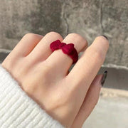 指輪 オープンリング レディース 女性用 アクセサリー リボン ベロア 存在感 太め カジュアル 可愛い おしゃれ おでかけ 普段使い プレゼント ブラック ブルー ワイン