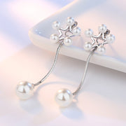 ピアス スタッドピアス 耳飾り 両耳用 レディース 女性 アクセサリー ロングピアス フェイクパール スター 星 揺れる チェーン ファッション小物 キャッチ付き おしゃれ シンプル 上品 かわいい ゆらゆら きれいめ キュート キラキラ ギフト プレゼント 記念日 お祝い パーティ 誕生日 シルバー