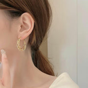 フープピアス レディース アクセサリー ラインストーン メッシュ リング ツイスト スパイラル 揺れる 大ぶり 大きめ おしゃれ