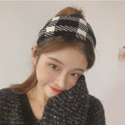 ヘアバンド ヘアアクセサリー レディース 女性用 ターバン まとめ髪 チェック柄 ニット素材 ねじり おしゃれ かわいい 普段使い お出かけ用 おウチ時間 リラックスタイム 洗顔 ファッション小物 大人女子