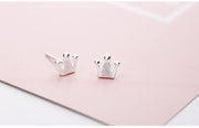 スタッドピアス 両耳用 レディース アクセサリー 女性用 小粒 小さめ シンプル 王冠 クラウン おしゃれ かわいい 上品 フェミニン オフィス お出かけ デート カジュアル デイリー ギフト プレゼント 贈り物 普段使い 婦人用