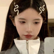 ヘアクリップ 2個セット ヘアアクセサリー レディース 女性 婦人 髪飾り まとめ髪 ヘアアレンジ ヘビ スネーク 大ぶり 大きめ おしゃれ かっこいい シンプル プレゼント 金色 銀色