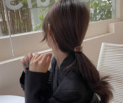 ヘアゴム 髪ゴム ヘアアクセサリー レディース 女性用 髪留め まとめ髪 髪飾り ヘアアレンジ シンプル 普段使い カジュアル デイリー おしゃれ かわいい オフィス 通勤 きれいめ ギフト プレゼント 贈り物